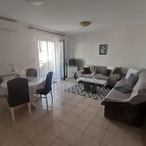 Petrica Apartment